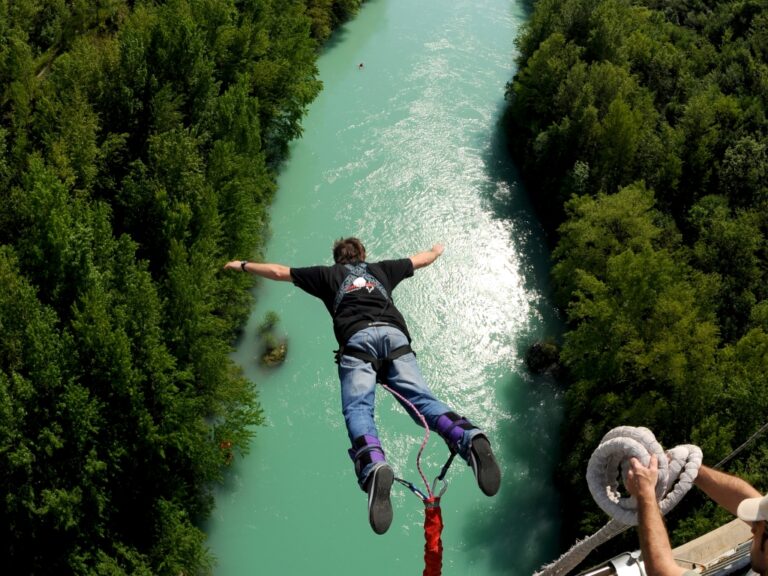 koncne-vsebine_destinacija-NG_HUOF_jul24_Bungee_jumpinga
